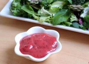 Малиновый соус винегрет