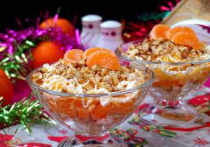 Салат из курицы с мандаринами