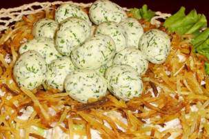 Салат «Гнездо глухаря»